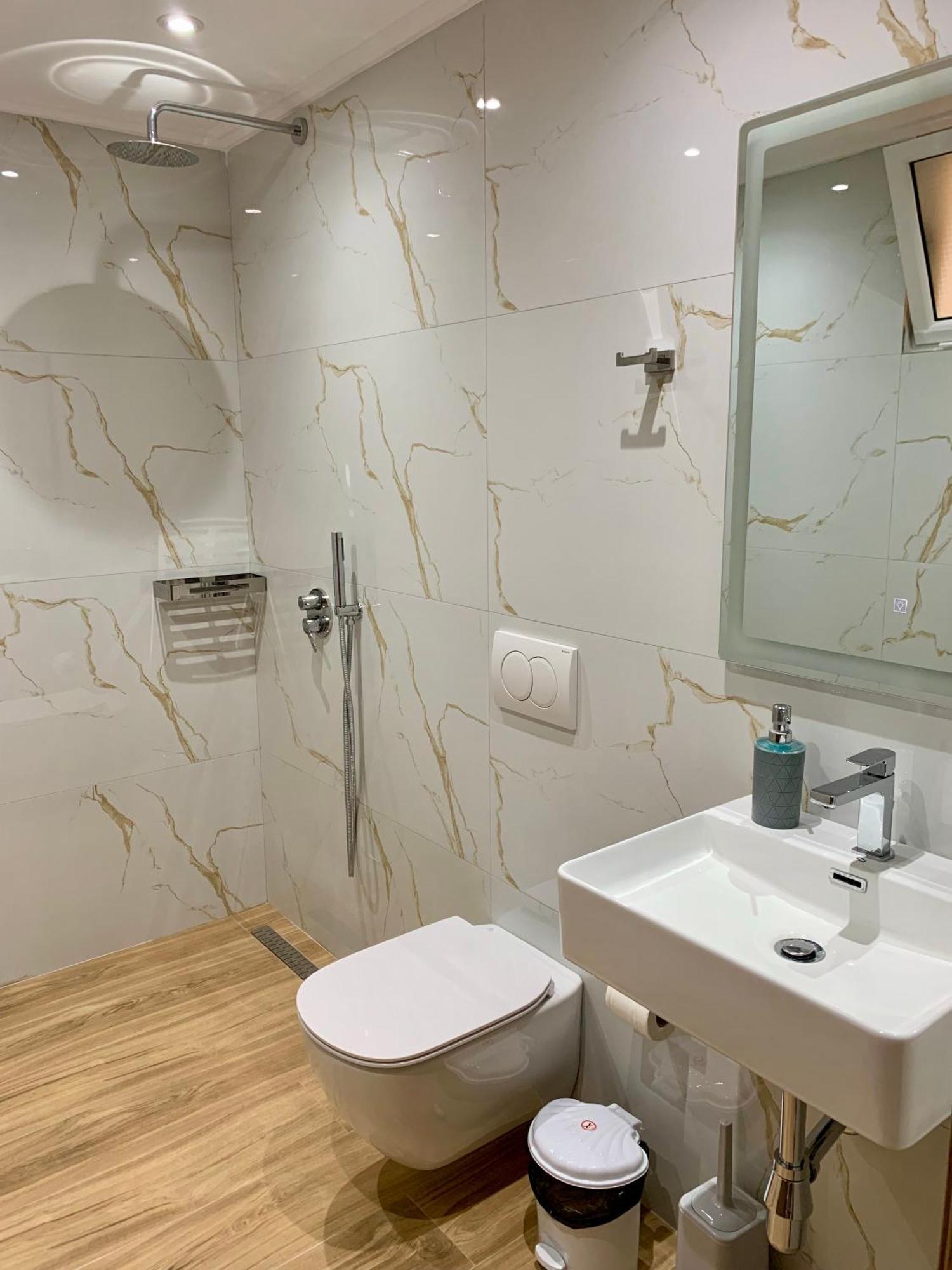 Maxus Apts Саранда Экстерьер фото
